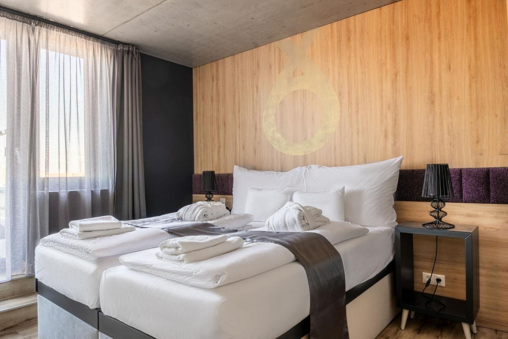 Onyx Luxury Budapest Eksteriør bilde