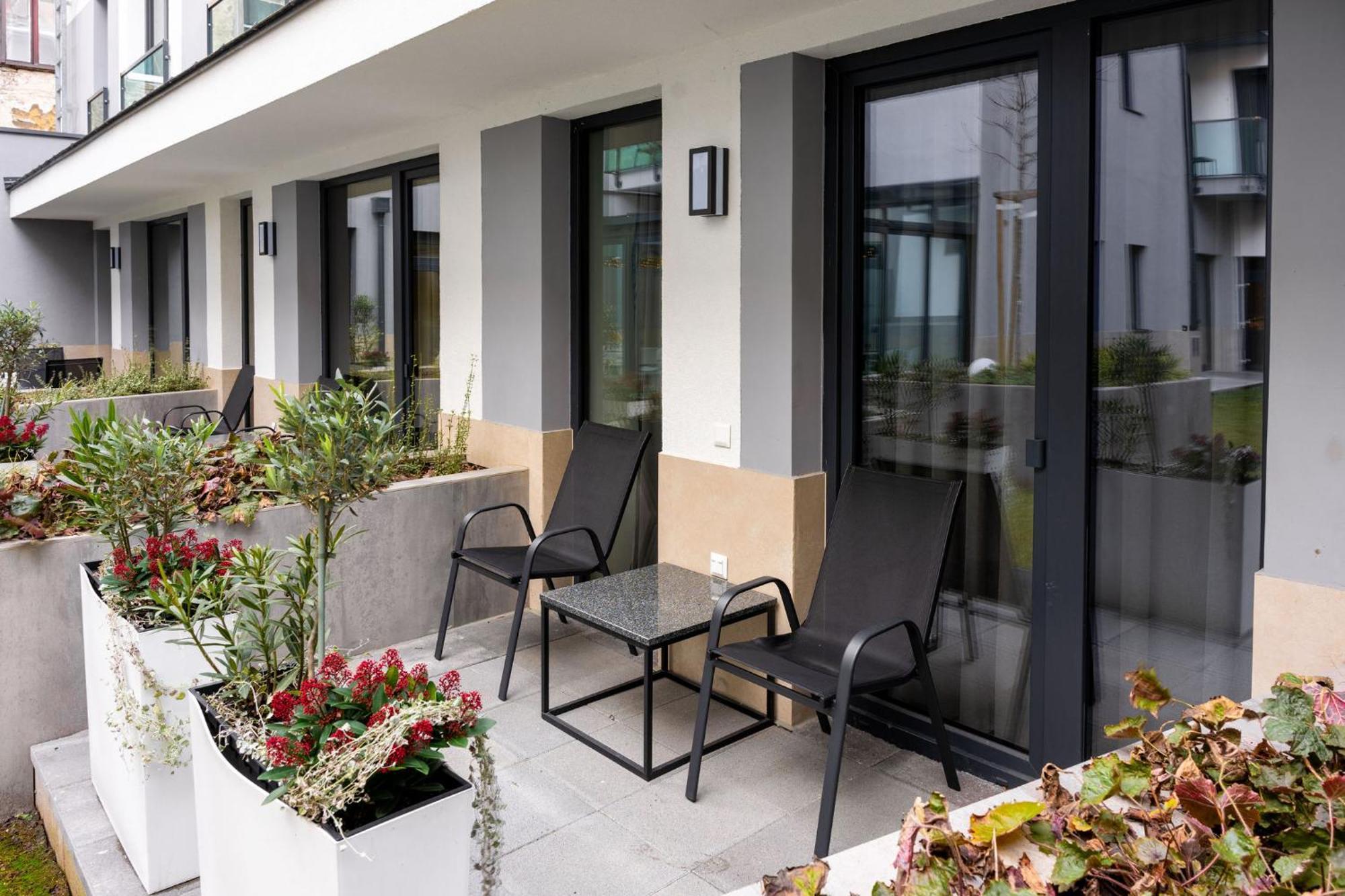 Onyx Luxury Budapest Eksteriør bilde