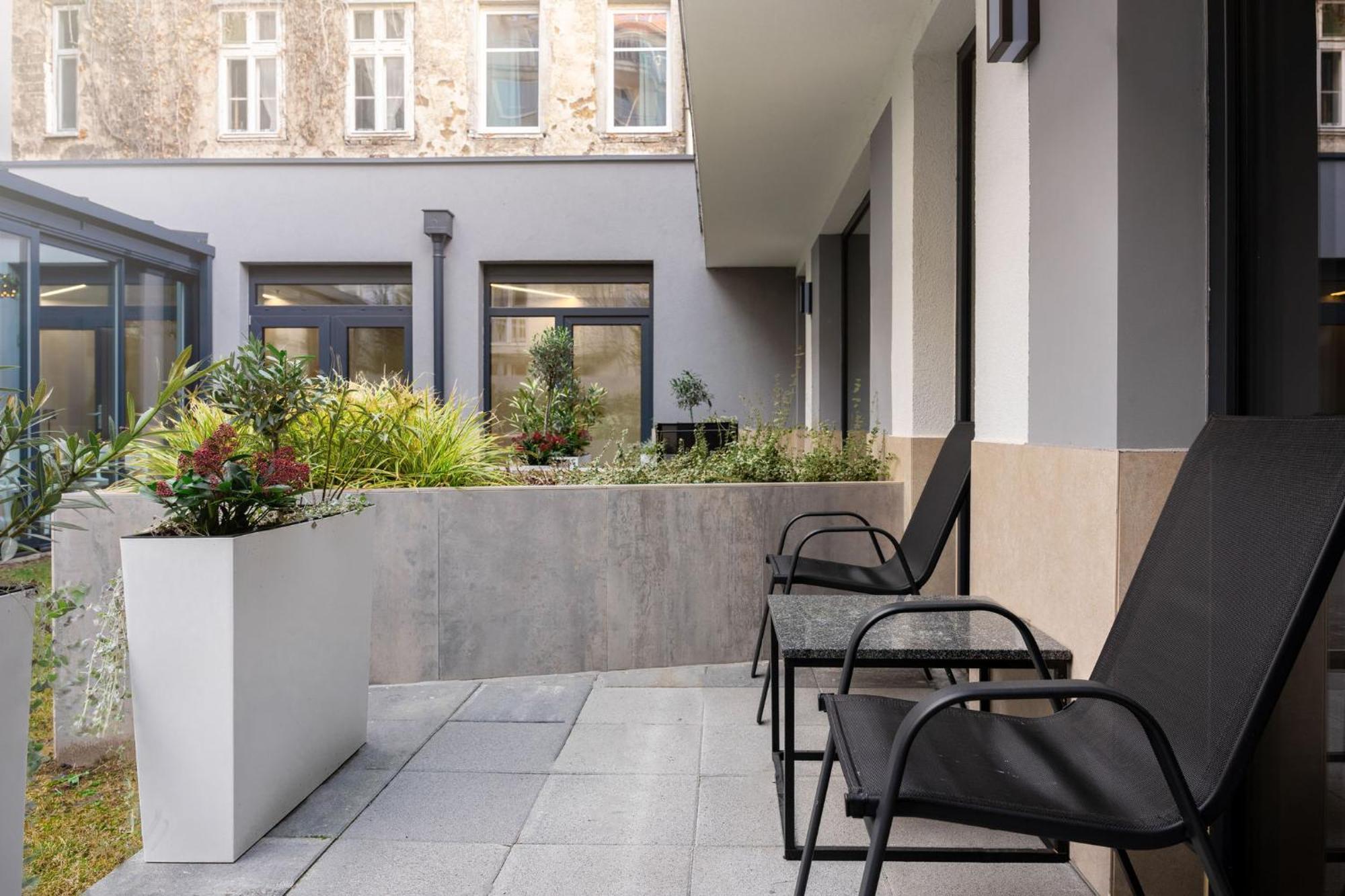 Onyx Luxury Budapest Eksteriør bilde