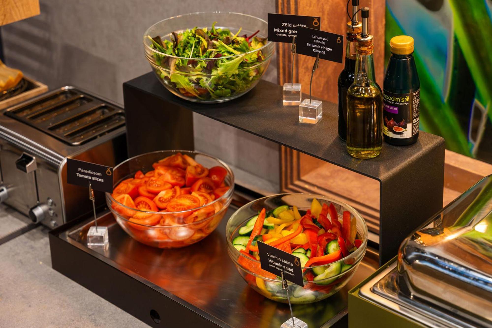 Onyx Luxury Budapest Eksteriør bilde