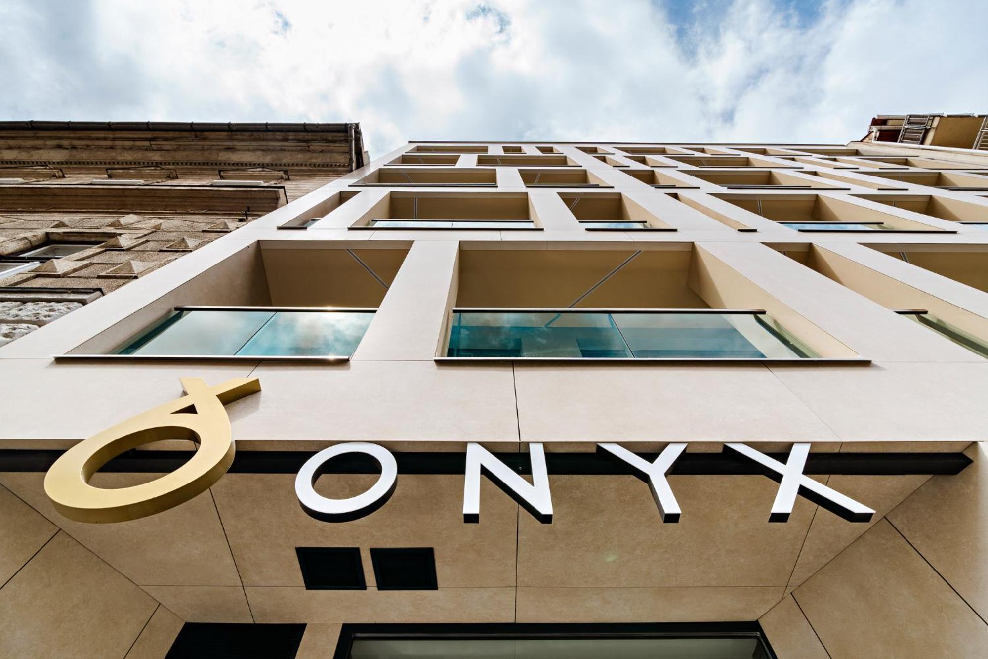 Onyx Luxury Budapest Eksteriør bilde