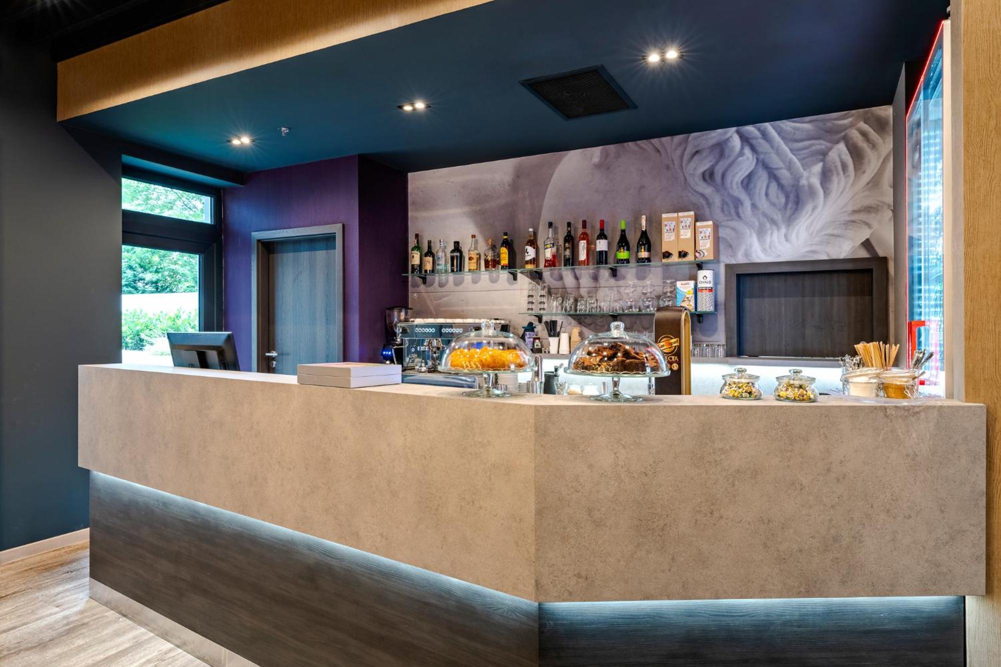 Onyx Luxury Budapest Eksteriør bilde